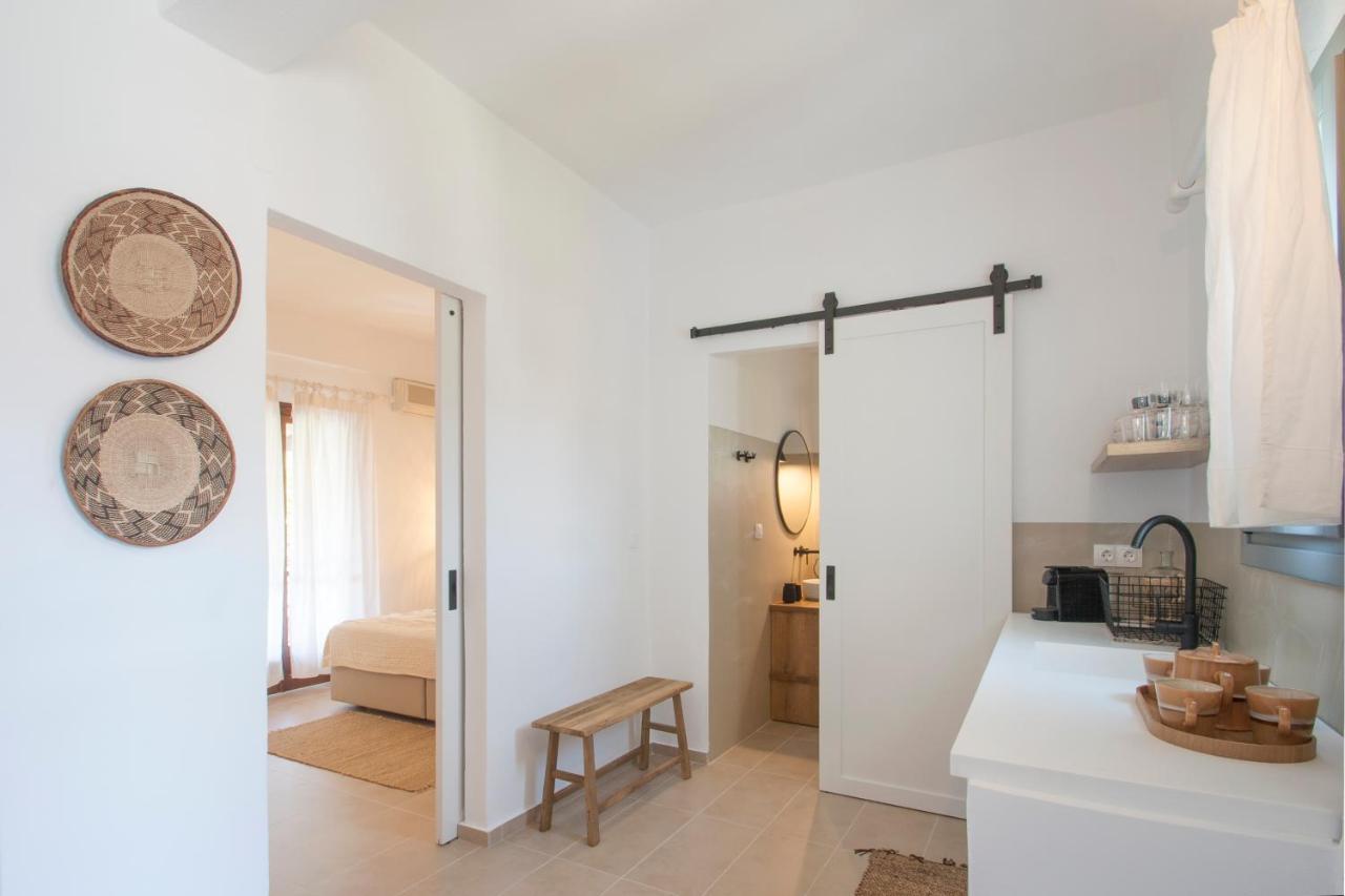 Paris Studios & Apartment อายา ปารัสเกวี ภายนอก รูปภาพ