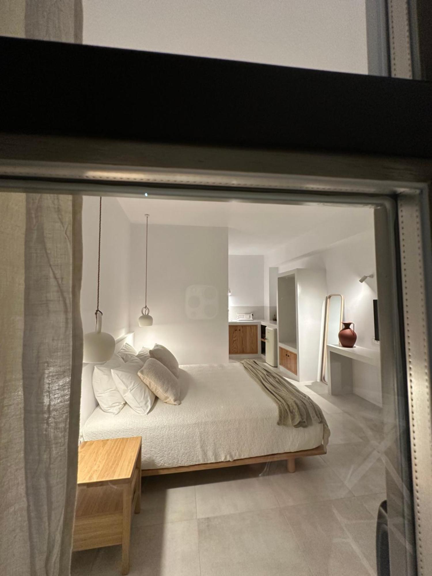 Paris Studios & Apartment อายา ปารัสเกวี ภายนอก รูปภาพ