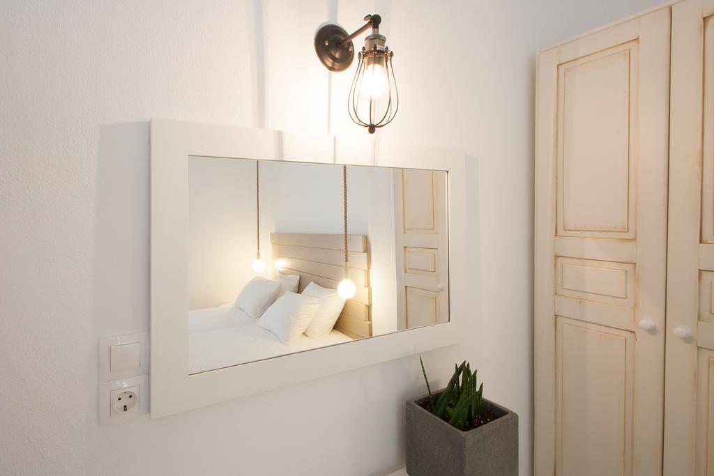 Paris Studios & Apartment อายา ปารัสเกวี ภายนอก รูปภาพ