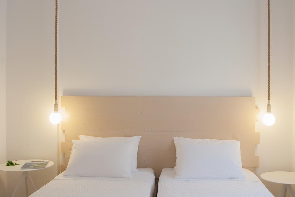 Paris Studios & Apartment อายา ปารัสเกวี ภายนอก รูปภาพ